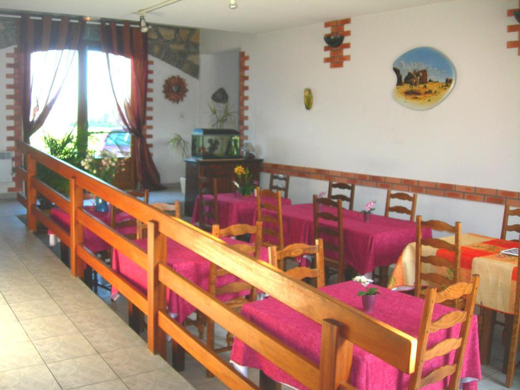 Hotel De La Madeleine Anduze אנדוזה מראה חיצוני תמונה