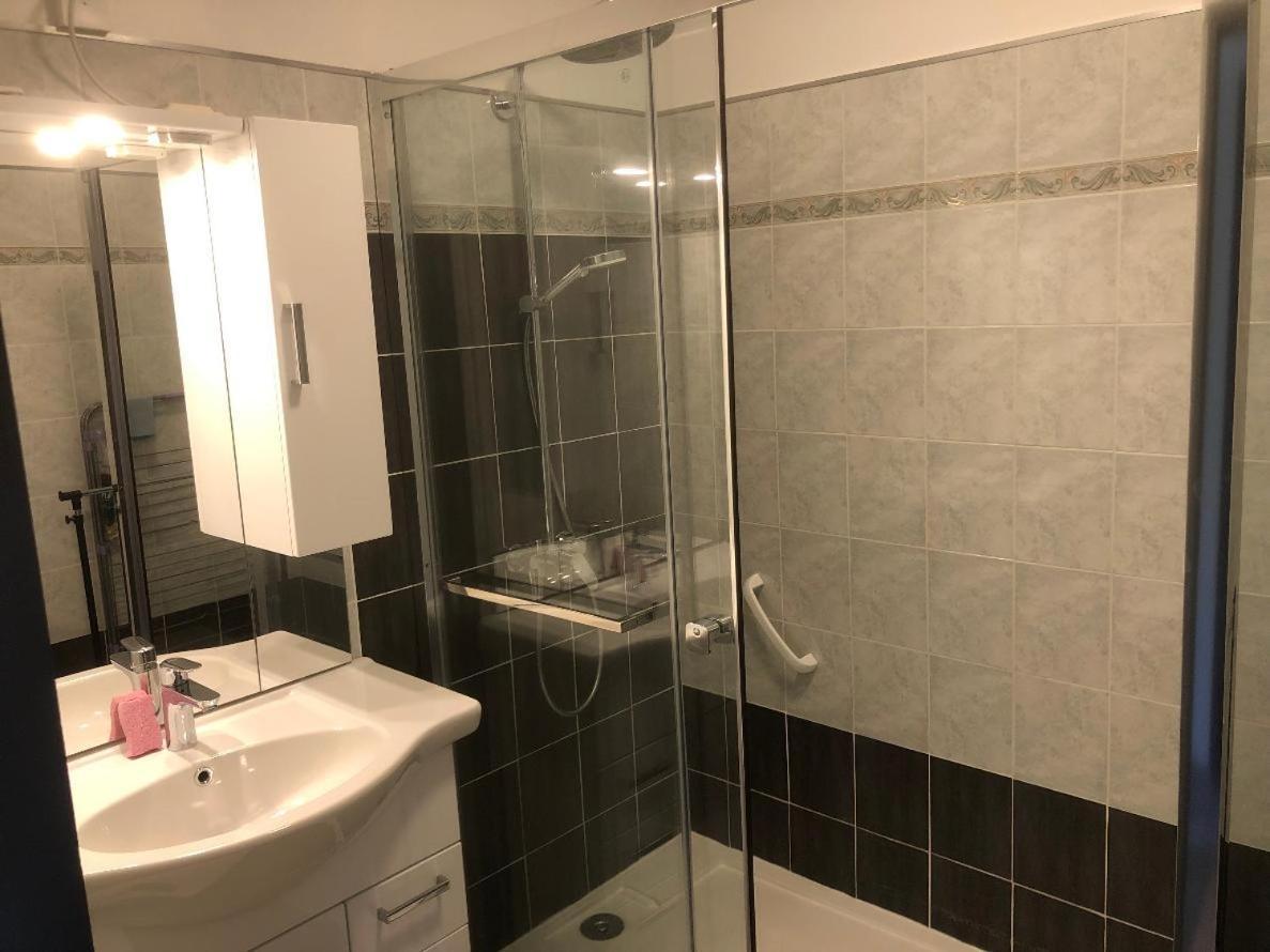 Hotel De La Madeleine Anduze אנדוזה מראה חיצוני תמונה