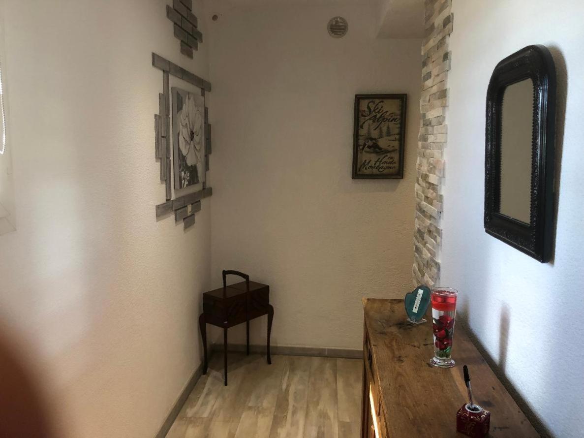 Hotel De La Madeleine Anduze אנדוזה מראה חיצוני תמונה