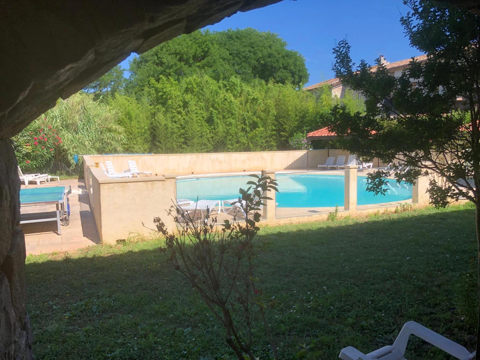 Hotel De La Madeleine Anduze אנדוזה מראה חיצוני תמונה