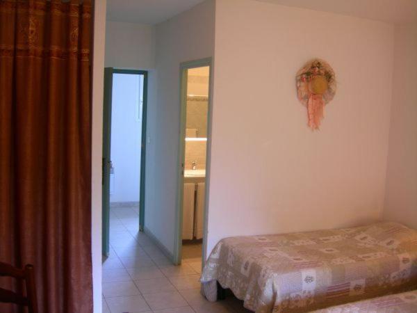 Hotel De La Madeleine Anduze אנדוזה מראה חיצוני תמונה